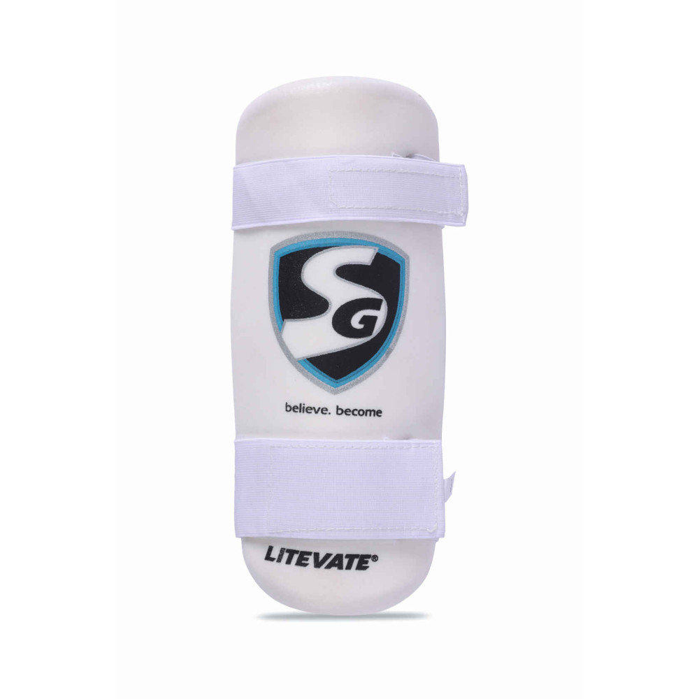 SG Savage English Willow Cricket kit